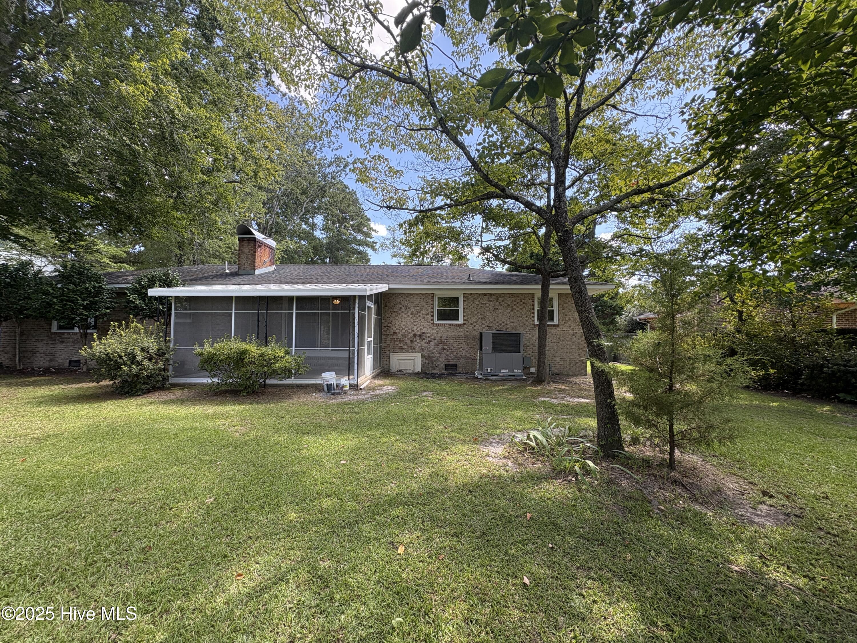 402 Lawson Road Washington, NC 27889 - Photo 30 of 30 Backyard