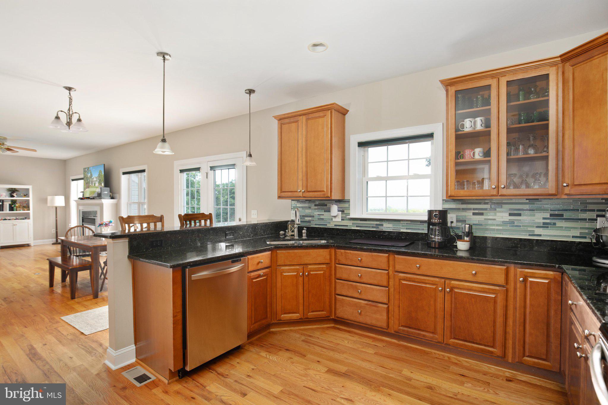 516 Zepp Road Maurertown, VA 22644 - Photo 14 of 63 Kitchen with granite countertops
