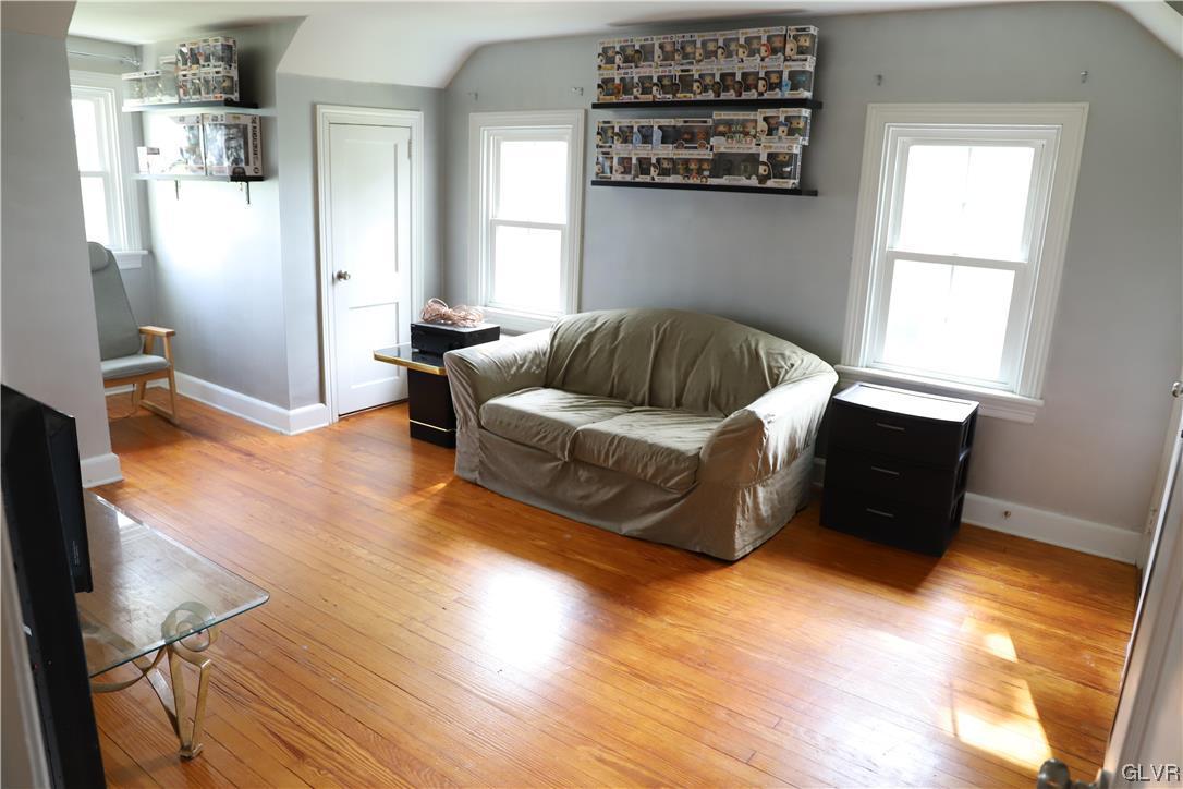 6733 Passer Road Coopersburg, PA 18036 - Photo 11 of 33 Gallery Image 11