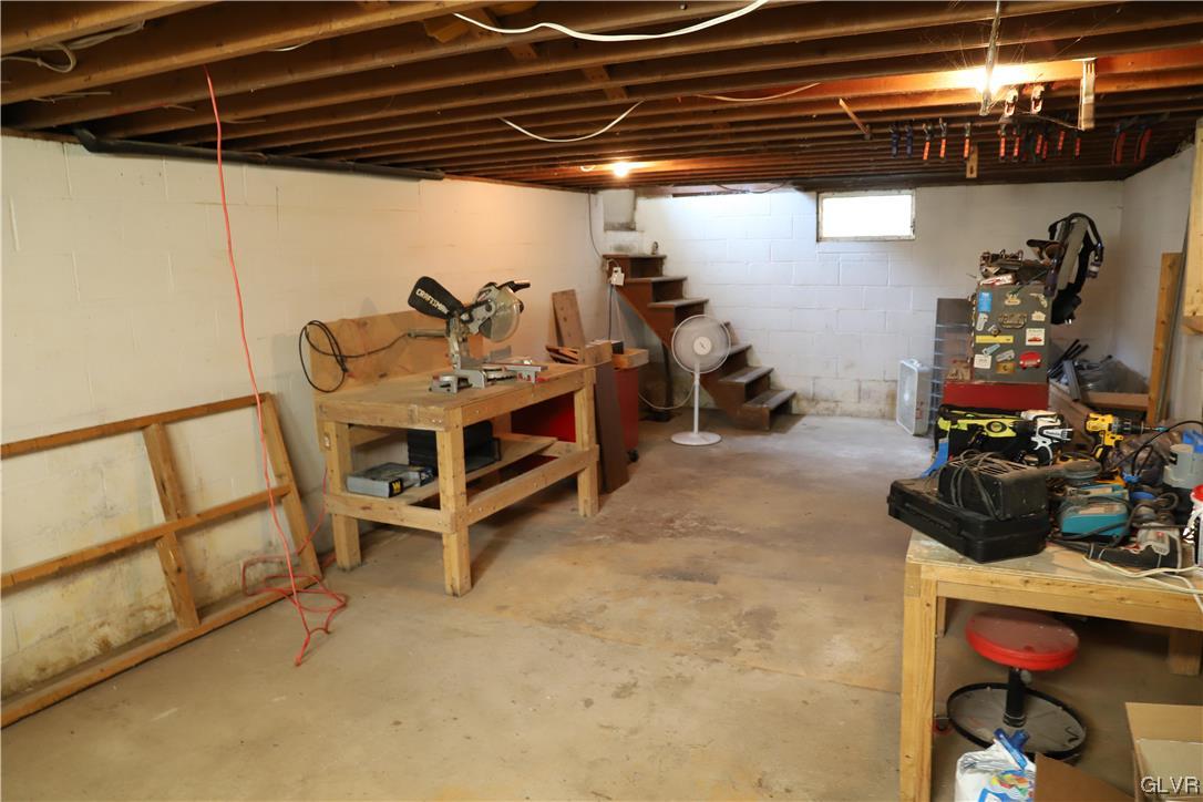 6733 Passer Road Coopersburg, PA 18036 - Photo 21 of 33 Gallery Image 21