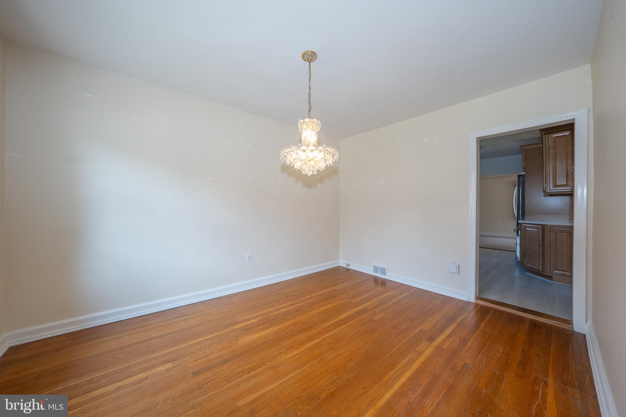 65 Rodmor Road Havertown, PA 19083 - Photo 4 of 34 Dining Room
