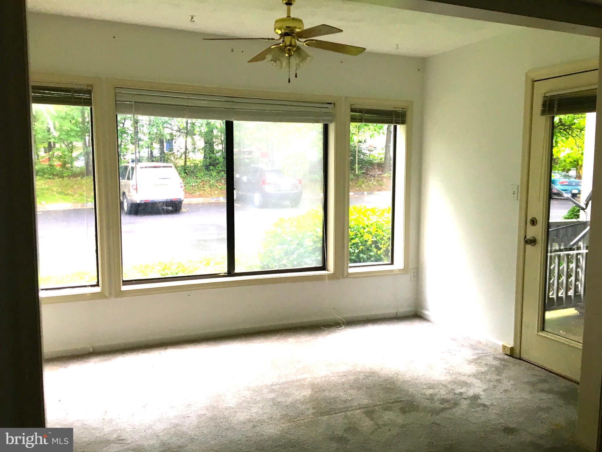 2271 Hunter's Run Drive, Unit 2271 Reston, VA 20191 - Photo 6 of 28 Interior (General)