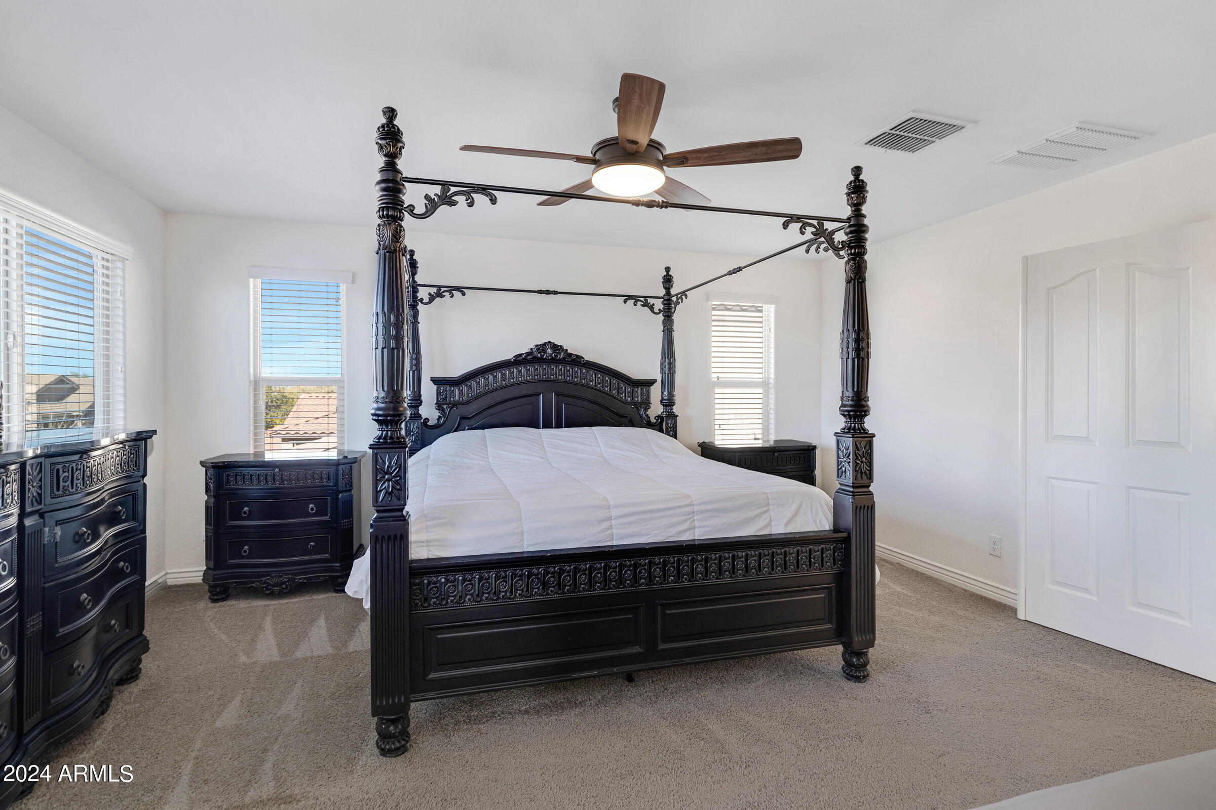2744 East Gillcrest Road Gilbert, AZ 85298 - Photo 23 of 71 2744 E Gillcrest Rd-40