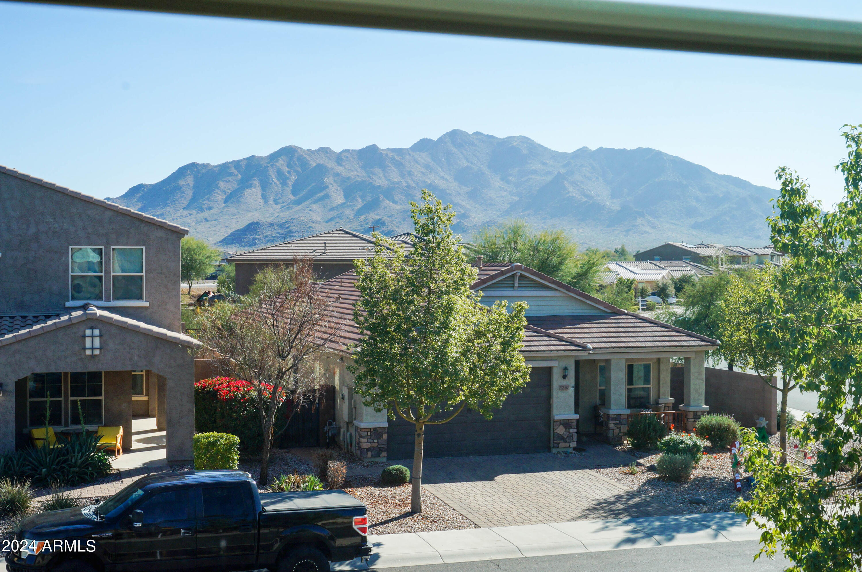 2744 East Gillcrest Road Gilbert, AZ 85298 - Photo 33 of 71 2744 Gillcrest-130