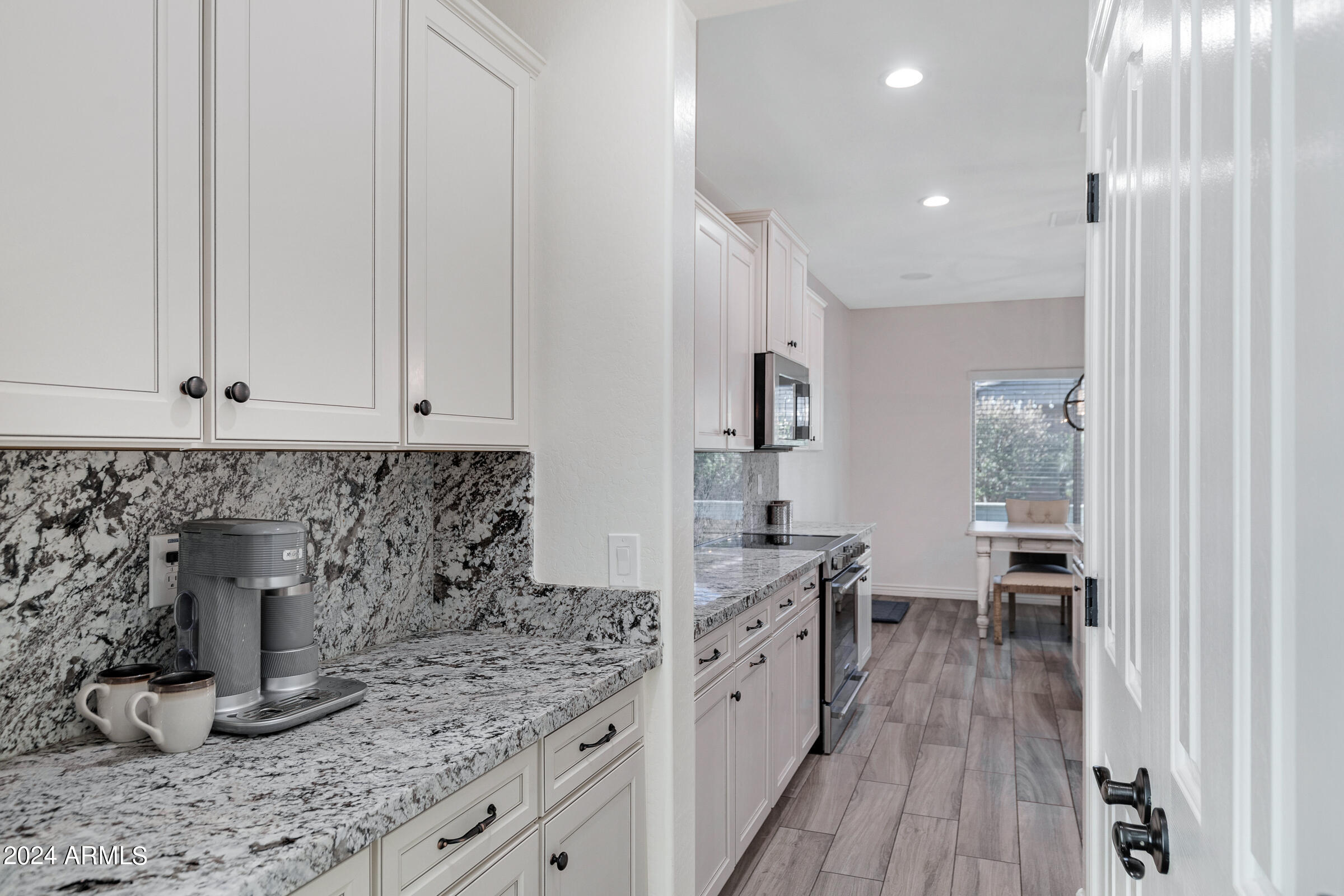 2744 East Gillcrest Road Gilbert, AZ 85298 - Photo 10 of 71 2744 E Gillcrest Rd-26