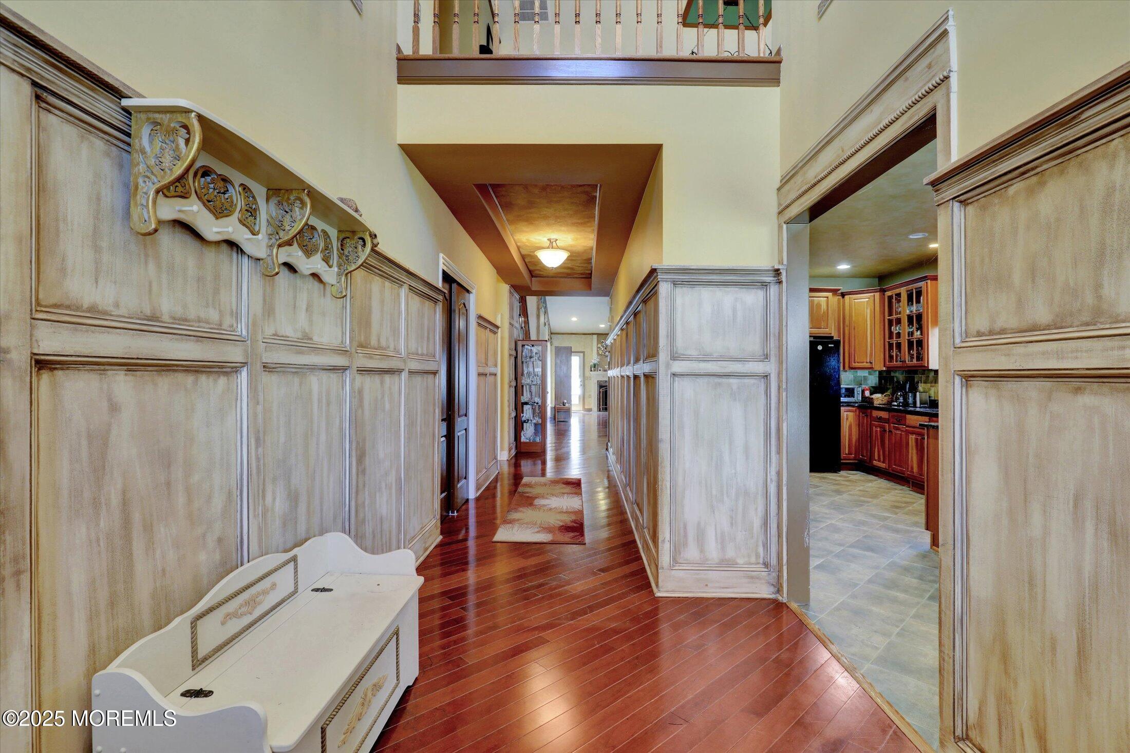 46 Yates Road Manalapan, NJ 07726 - Photo 6 of 50 08-Foyer
