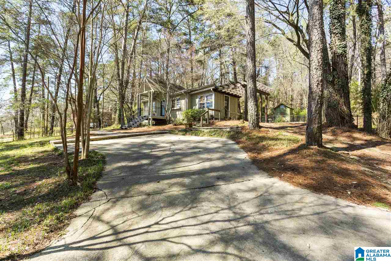 2638 Old Rocky Ridge Road Birmingham, AL 35216 - Photo 3 of 34