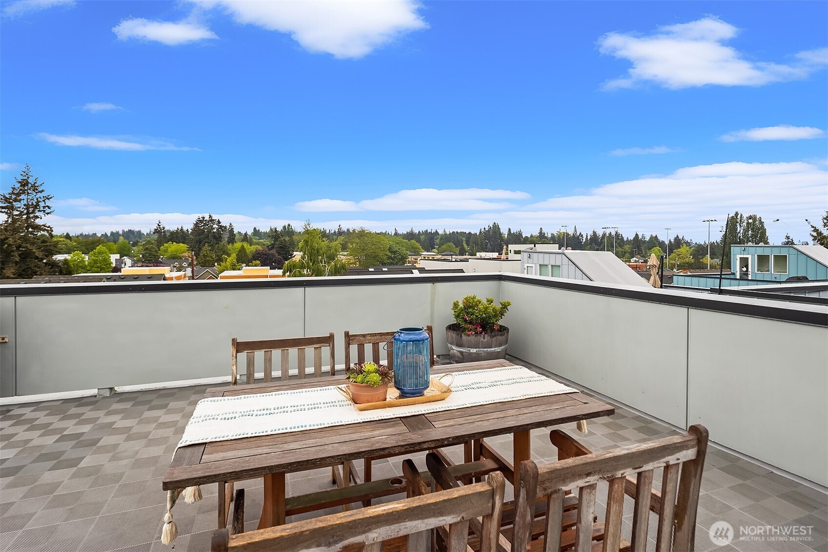 9230 Interlake Avenue North Seattle, WA 98103 - Photo 24 of 30