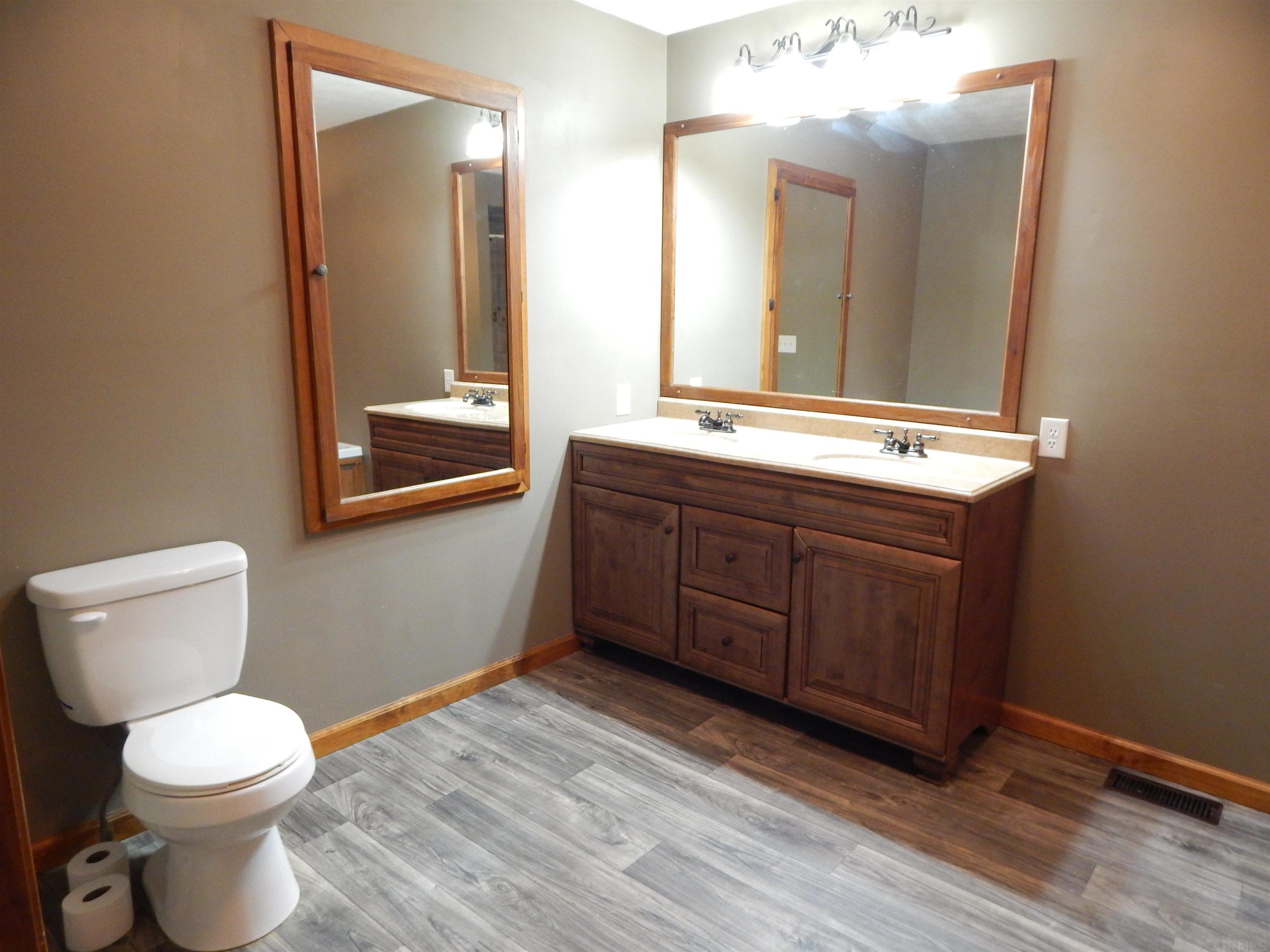 198 Guthrie Road Bedford, IN 47421 - Photo 19 of 30 Gallery Image 19