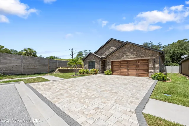 $395,000 | 658 Coyote Drive, Cocoa, FL 32927