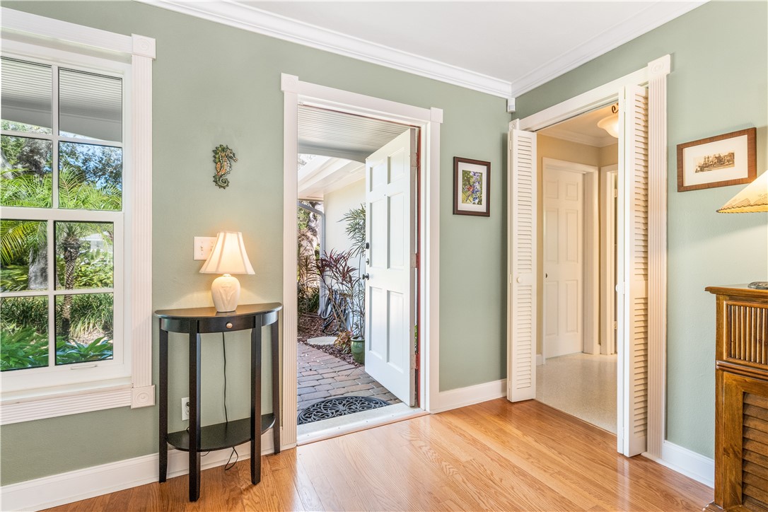 456 Fiddlewood Road Vero Beach, FL 32963 - Photo 4 of 31 Gallery Image 4