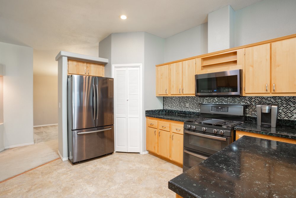 6502 South Grove Road Spokane, WA 99224 - Photo 9 of 20