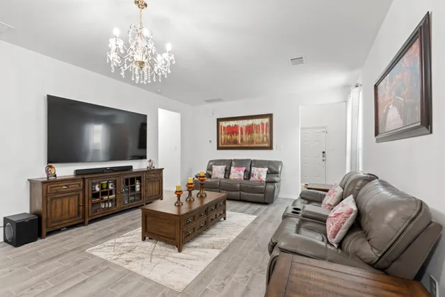 $290,000 | 14427 Sunny Bend Way, Conroe, TX 77303