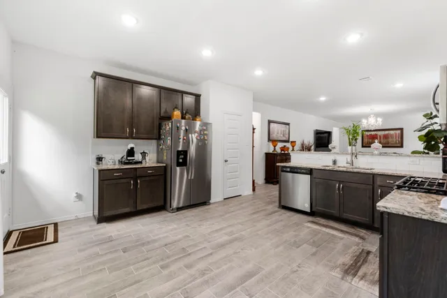 $290,000 | 14427 Sunny Bend Way, Conroe, TX 77303