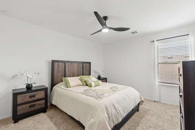 $290,000 | 14427 Sunny Bend Way, Conroe, TX 77303