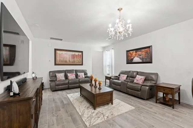 $290,000 | 14427 Sunny Bend Way, Conroe, TX 77303