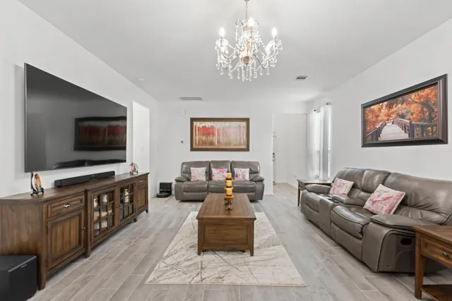 $290,000 | 14427 Sunny Bend Way, Conroe, TX 77303