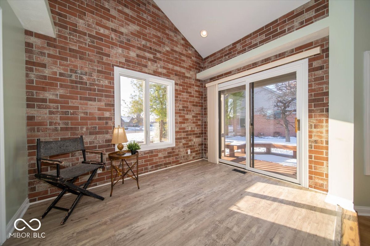 7300 Pymbroke Circle Fishers, IN 46038 - Photo 12 of 49