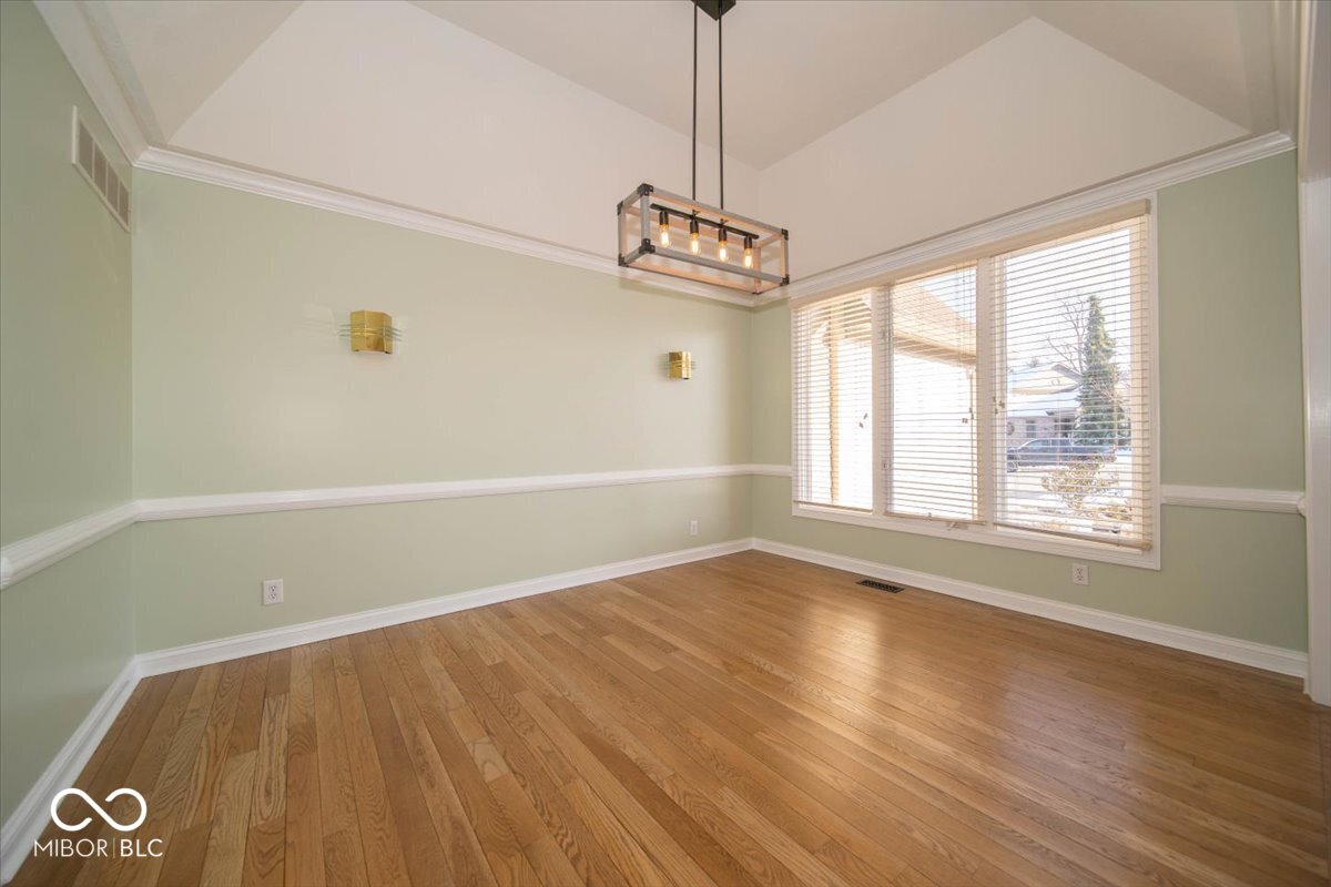 7300 Pymbroke Circle Fishers, IN 46038 - Photo 13 of 49