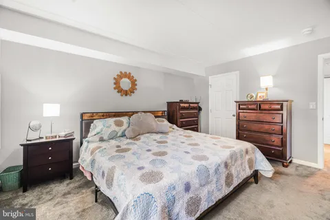 $190,000 | 5200 Hilltop Drive, Unit 42, Brookhaven, PA 19015