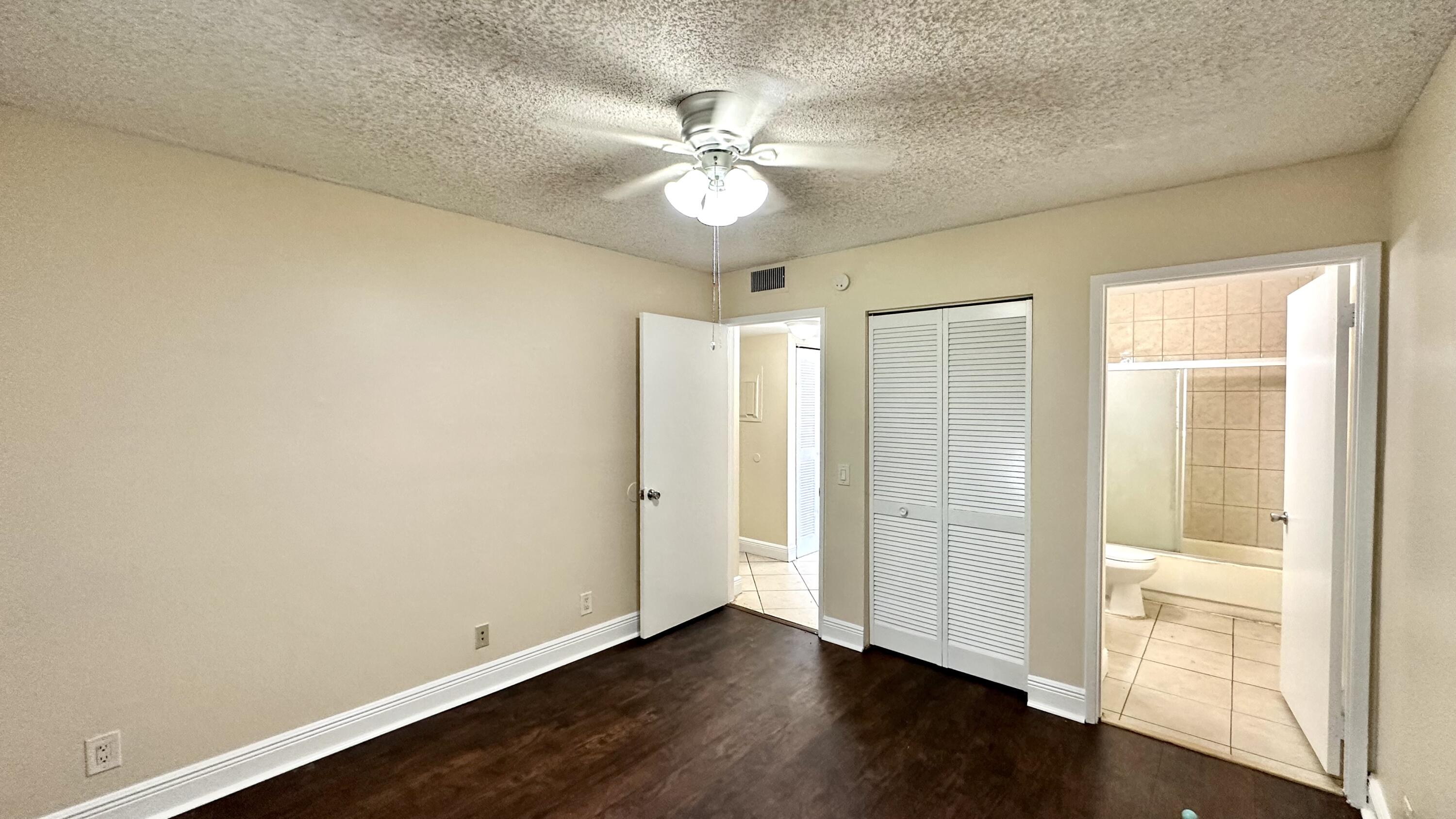 515 Meadows Circle Boynton Beach, FL 33436 - Photo 16 of 23 IMG_2378