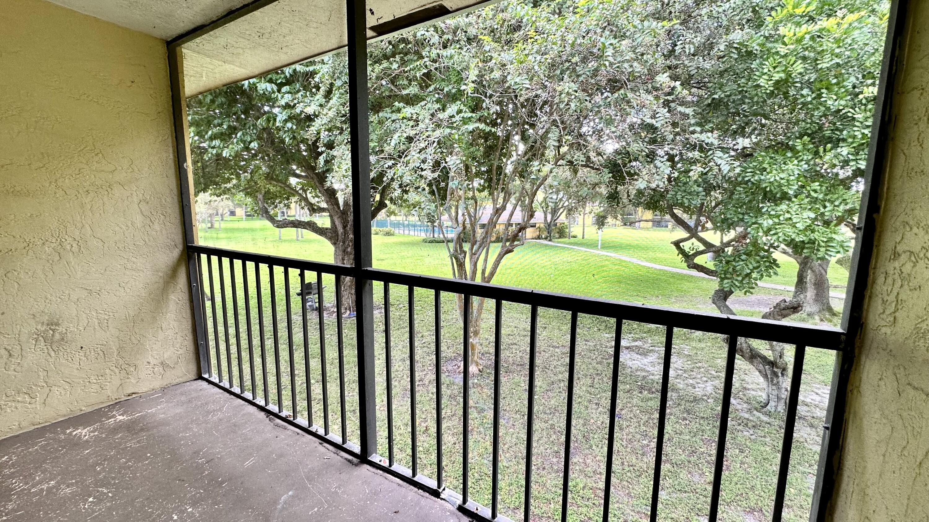 515 Meadows Circle Boynton Beach, FL 33436 - Photo 22 of 23 IMG_2381