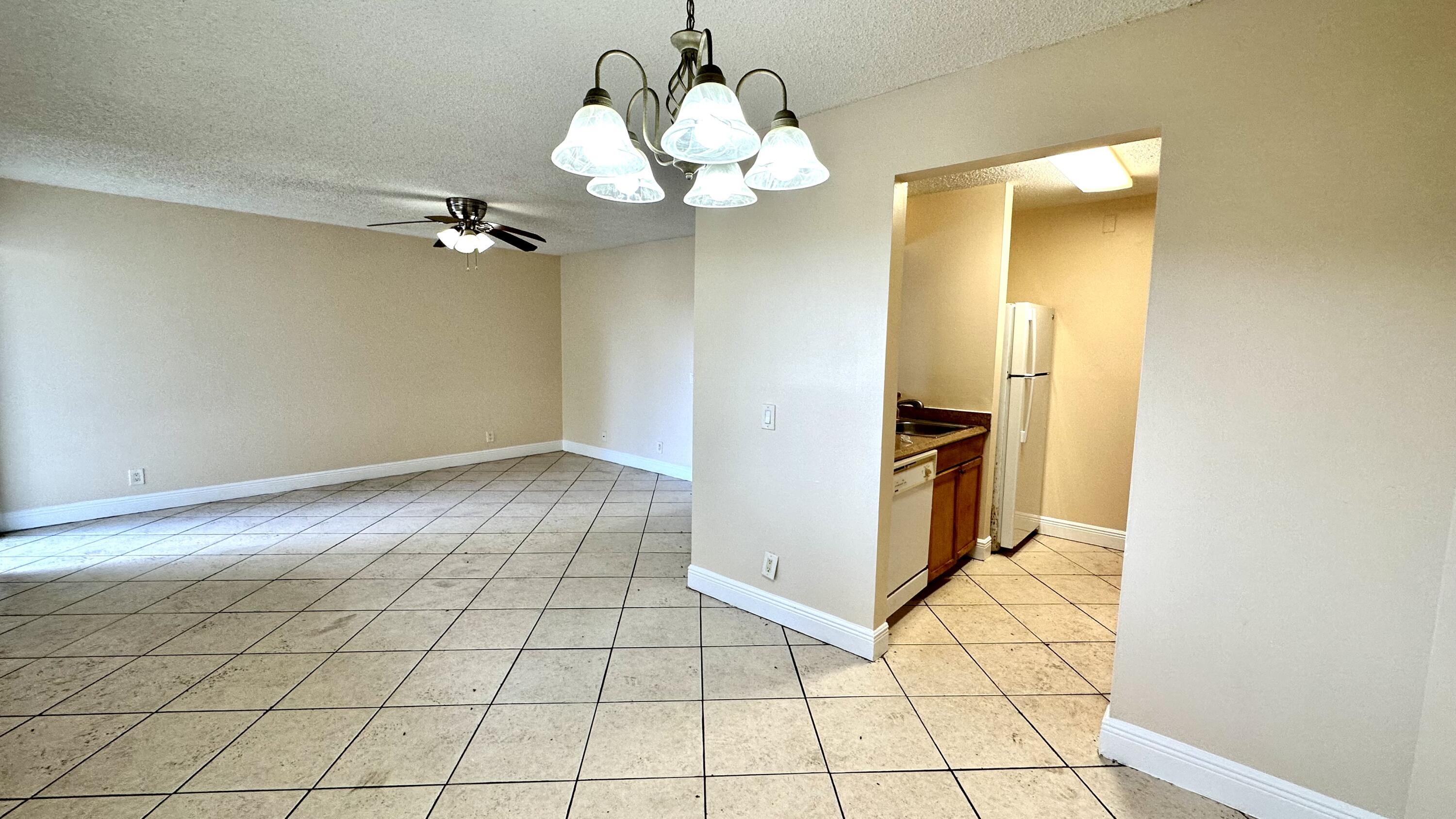 515 Meadows Circle Boynton Beach, FL 33436 - Photo 6 of 23 IMG_2365