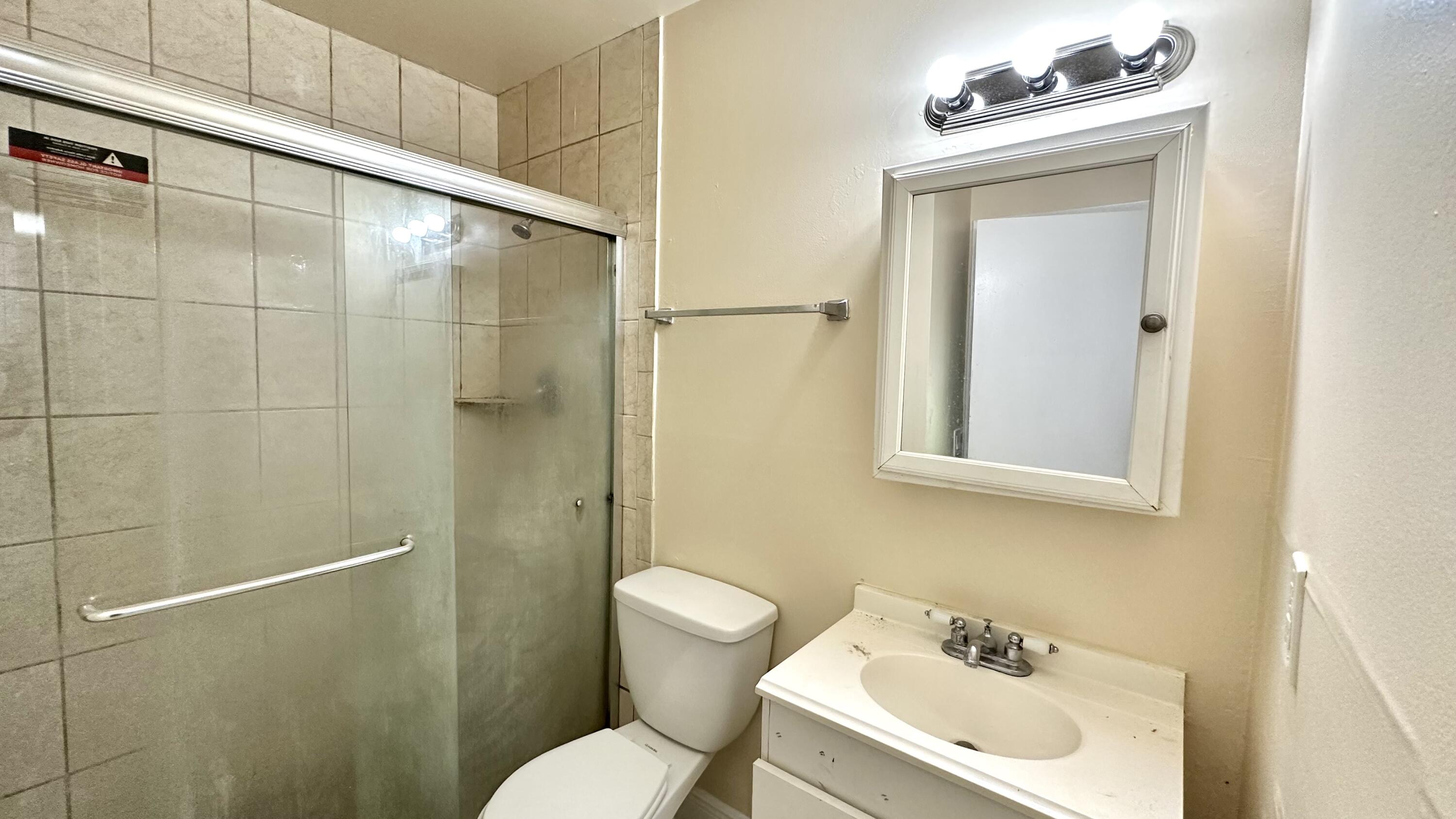 515 Meadows Circle Boynton Beach, FL 33436 - Photo 10 of 23 IMG_2375