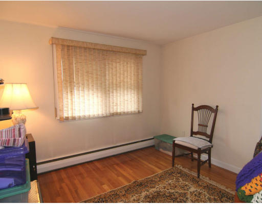 69 Aldrich Road Wakefield, MA 01880 - Photo 6 of 11 Gallery Image 6