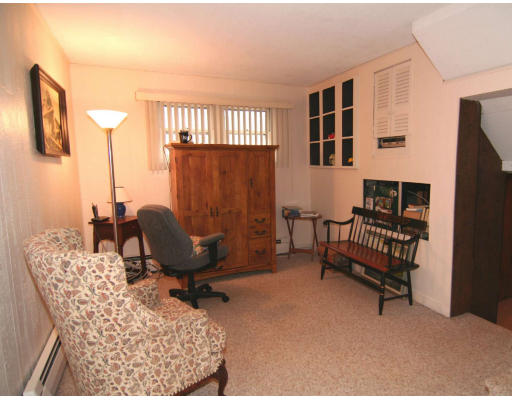 69 Aldrich Road Wakefield, MA 01880 - Photo 9 of 11 Gallery Image 9