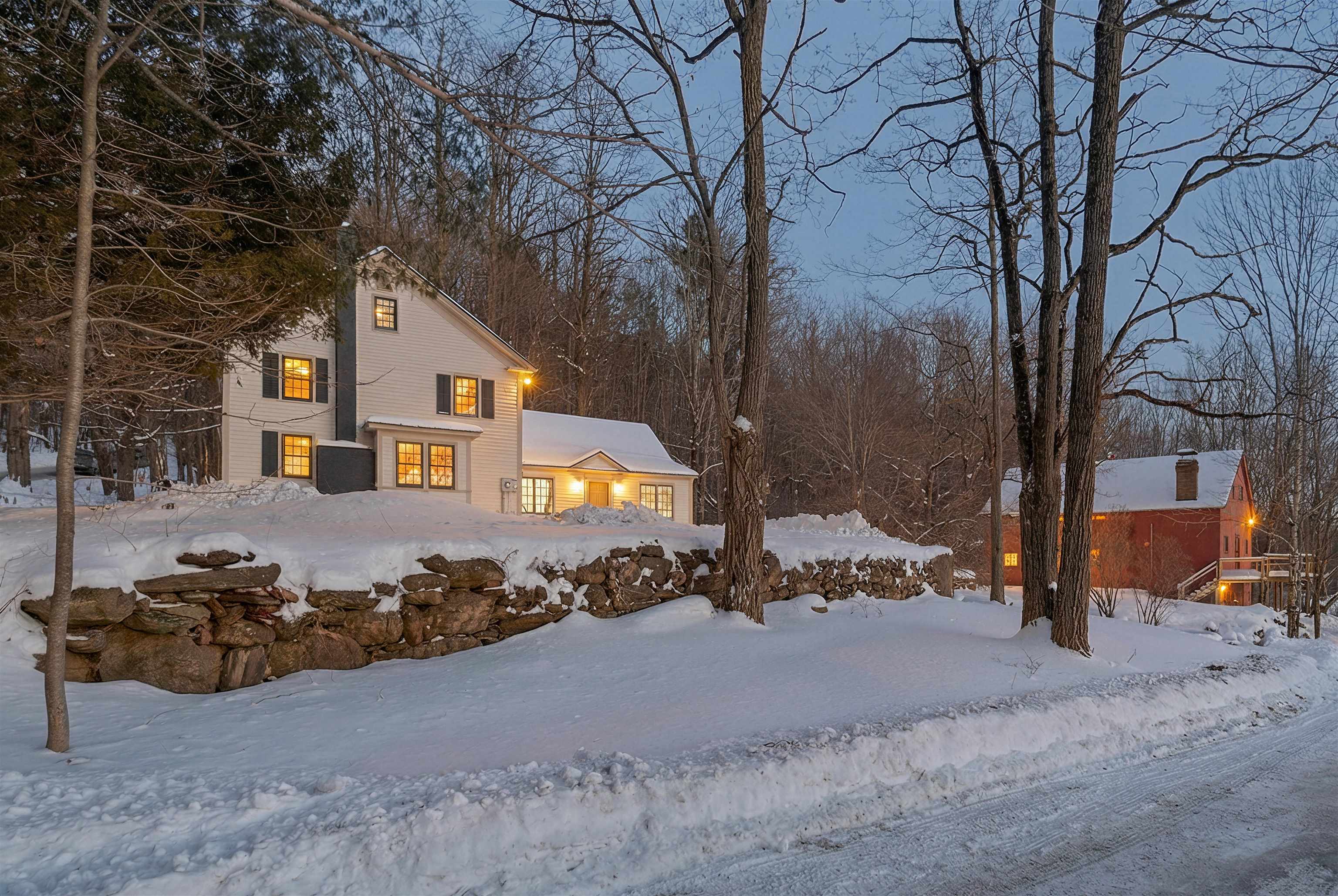 882 Mitchell Road Shrewsbury, VT 05738 - Photo 2 of 41