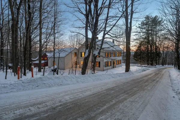 $1,300,000 | 882 Mitchell Road, Shrewsbury, VT 05738