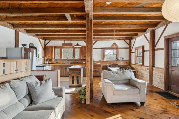 $1,300,000 | 882 Mitchell Road, Shrewsbury, VT 05738