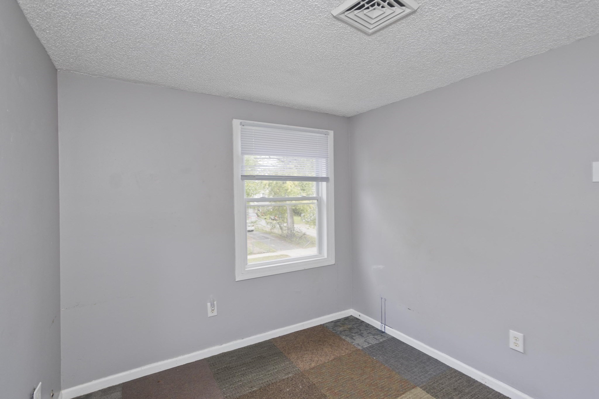 75-79 Greene Street Springfield, MA 01109 - Photo 19 of 29 Gallery Image 19
