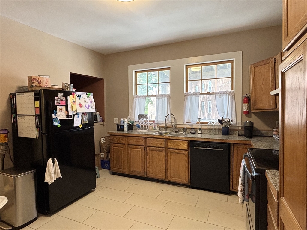 26 Kilsyth Road, Unit 26 Brookline, MA 02445 - Photo 12 of 20
