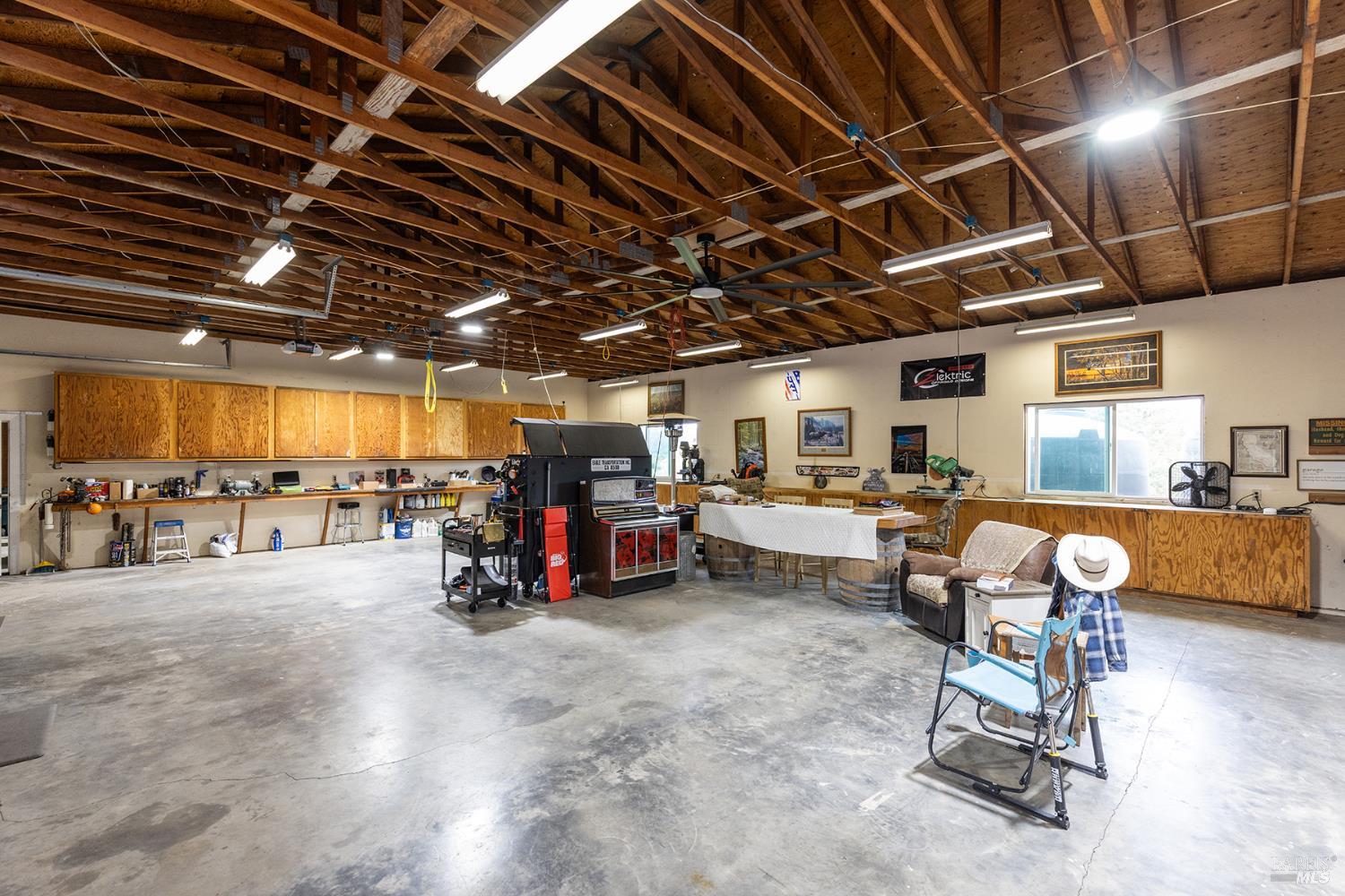 4630 Maddocks Road Sebastopol, CA 95472 - Photo 11 of 14 Gallery Image 11