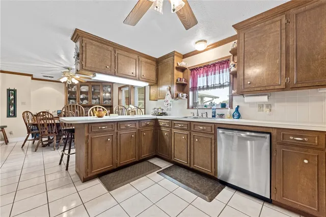 $1,200,000 | 13789 East FM 1944, Odem, TX 78370