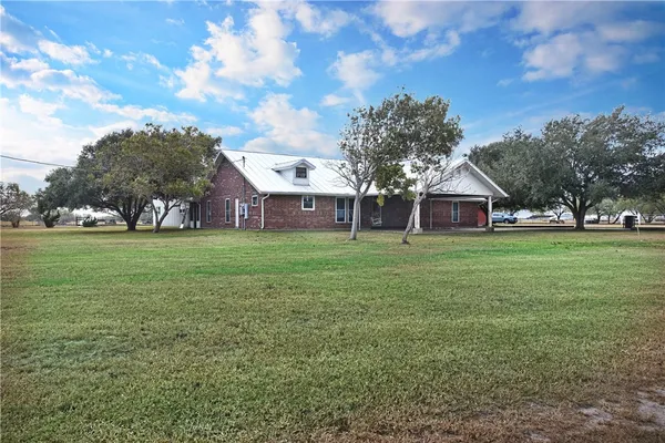 $1,200,000 | 13789 East FM 1944, Odem, TX 78370