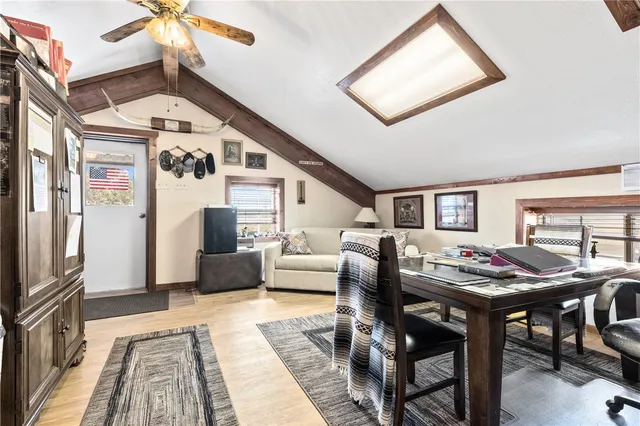 $1,200,000 | 13789 East FM 1944, Odem, TX 78370