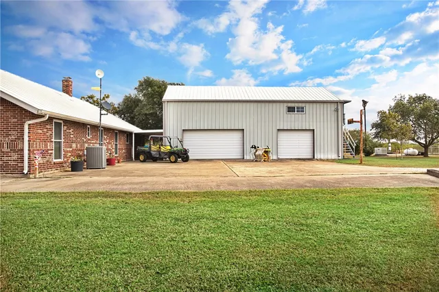 $1,200,000 | 13789 East FM 1944, Odem, TX 78370