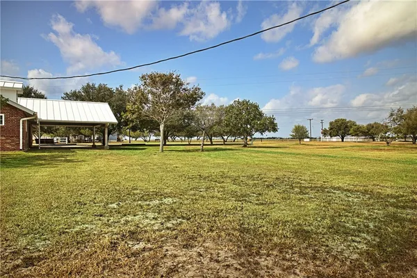 $1,200,000 | 13789 East FM 1944, Odem, TX 78370