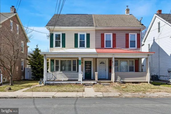 $1,650 | 333 South Hanover Street, Unit 2, Pottstown, PA 19465