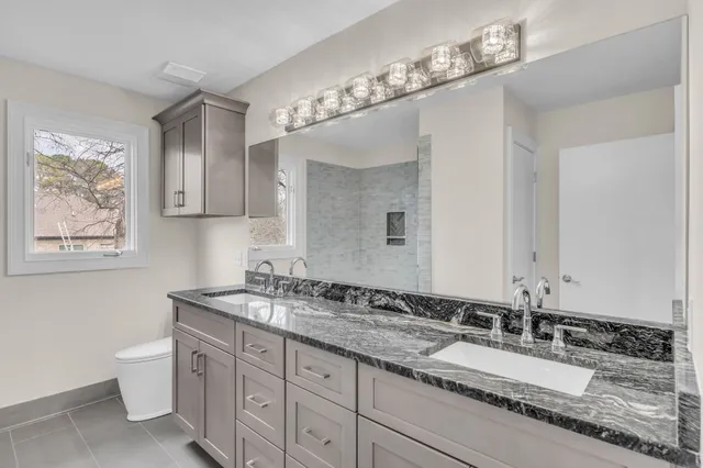 a bathroom with a bathtub