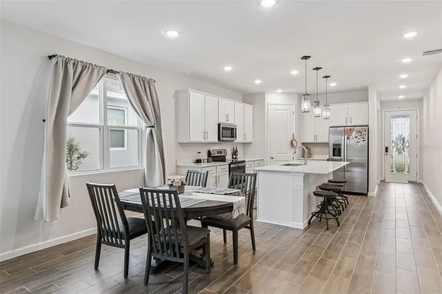 $2,300 | 654 Heritage Sq Drive, Haines City, FL 33844