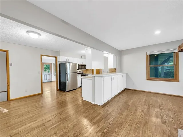 $279,000 | 8012 Northwest Cadwallader Road, Kansas City, MO 64152