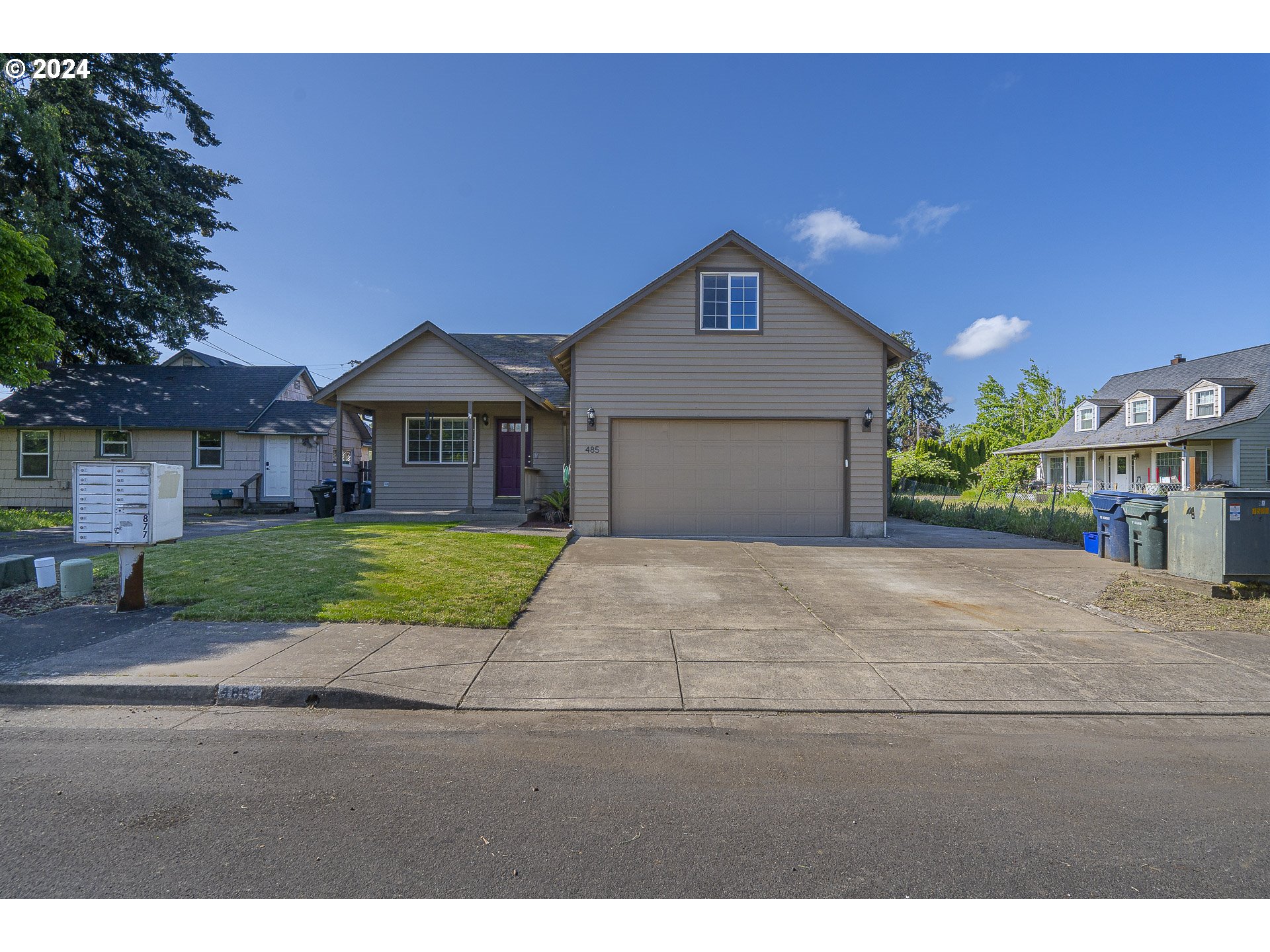 485 Nicholas Drive Springfield, OR 97477 - Photo 2 of 38 Gallery Image 2