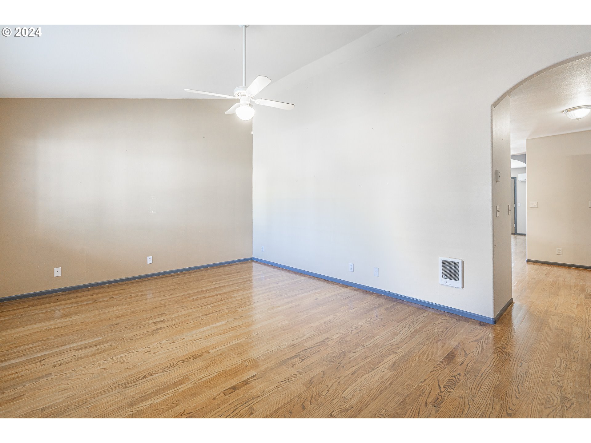 485 Nicholas Drive Springfield, OR 97477 - Photo 6 of 38 Gallery Image 6