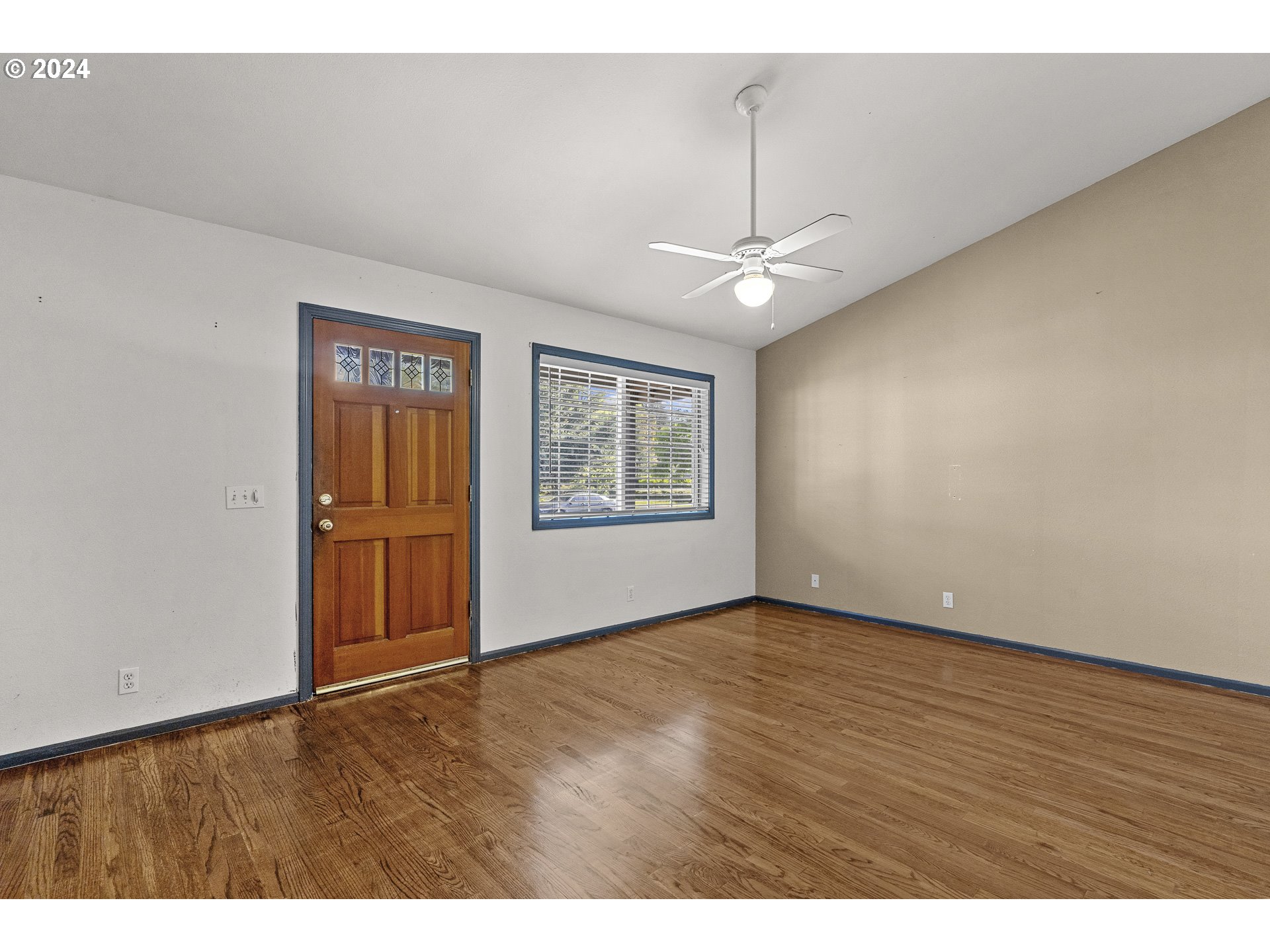 485 Nicholas Drive Springfield, OR 97477 - Photo 7 of 38 Gallery Image 7