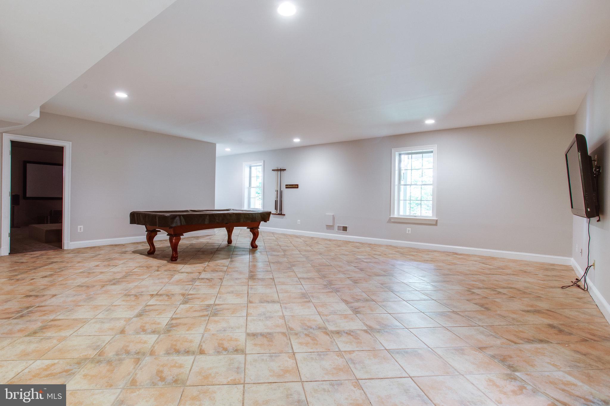 1439 Oakview Drive McLean, VA 22101 - Photo 23 of 48