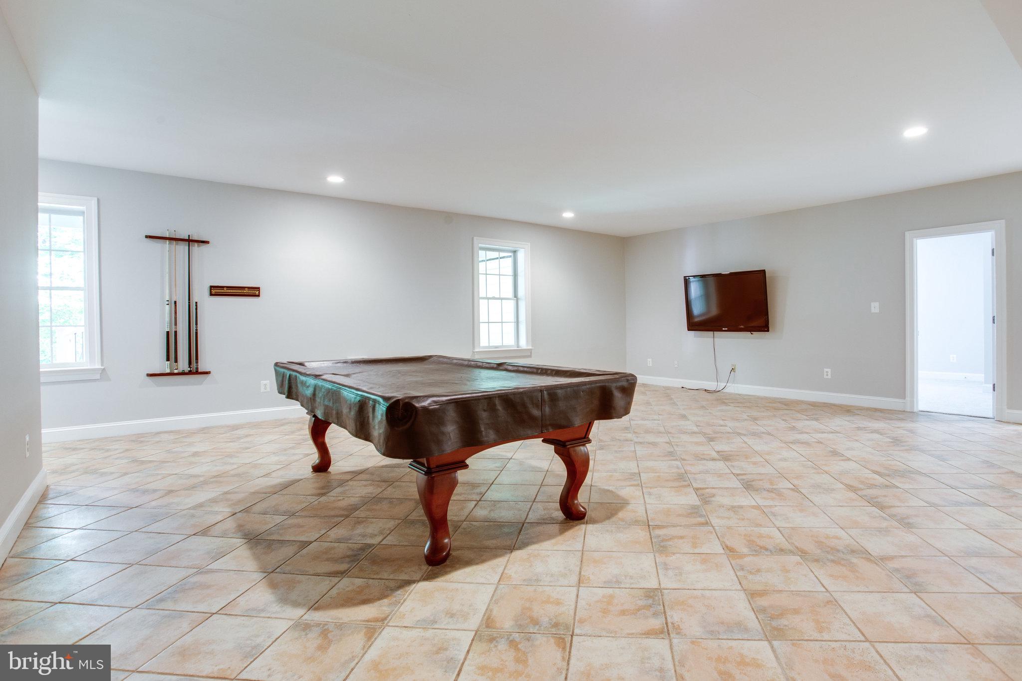 1439 Oakview Drive McLean, VA 22101 - Photo 24 of 48